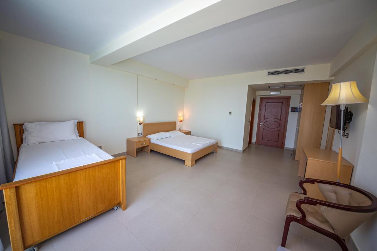 Hotel Borshi Exterior foto